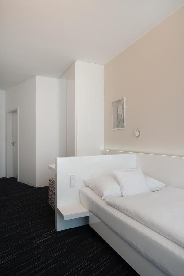 Fabrika Hotel Humpolec Dış mekan fotoğraf
